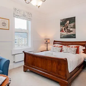 Apple Tree Boutique Bed & Breakfast Bath